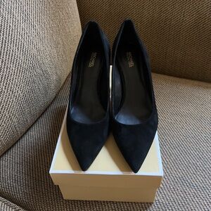 Michael Kors Suede Pumps